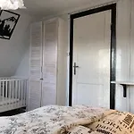 Sosnowy Zakatek Holiday home *