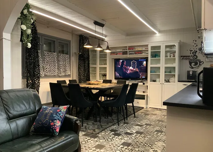 Sosnowy Zakatek בית נופש